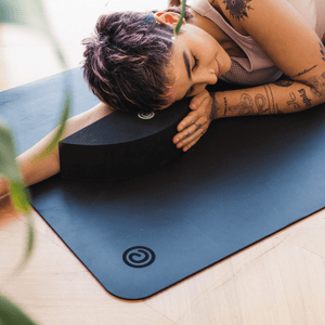 Tapete de Yoga em PU 4.5mm | PRO Black Mat